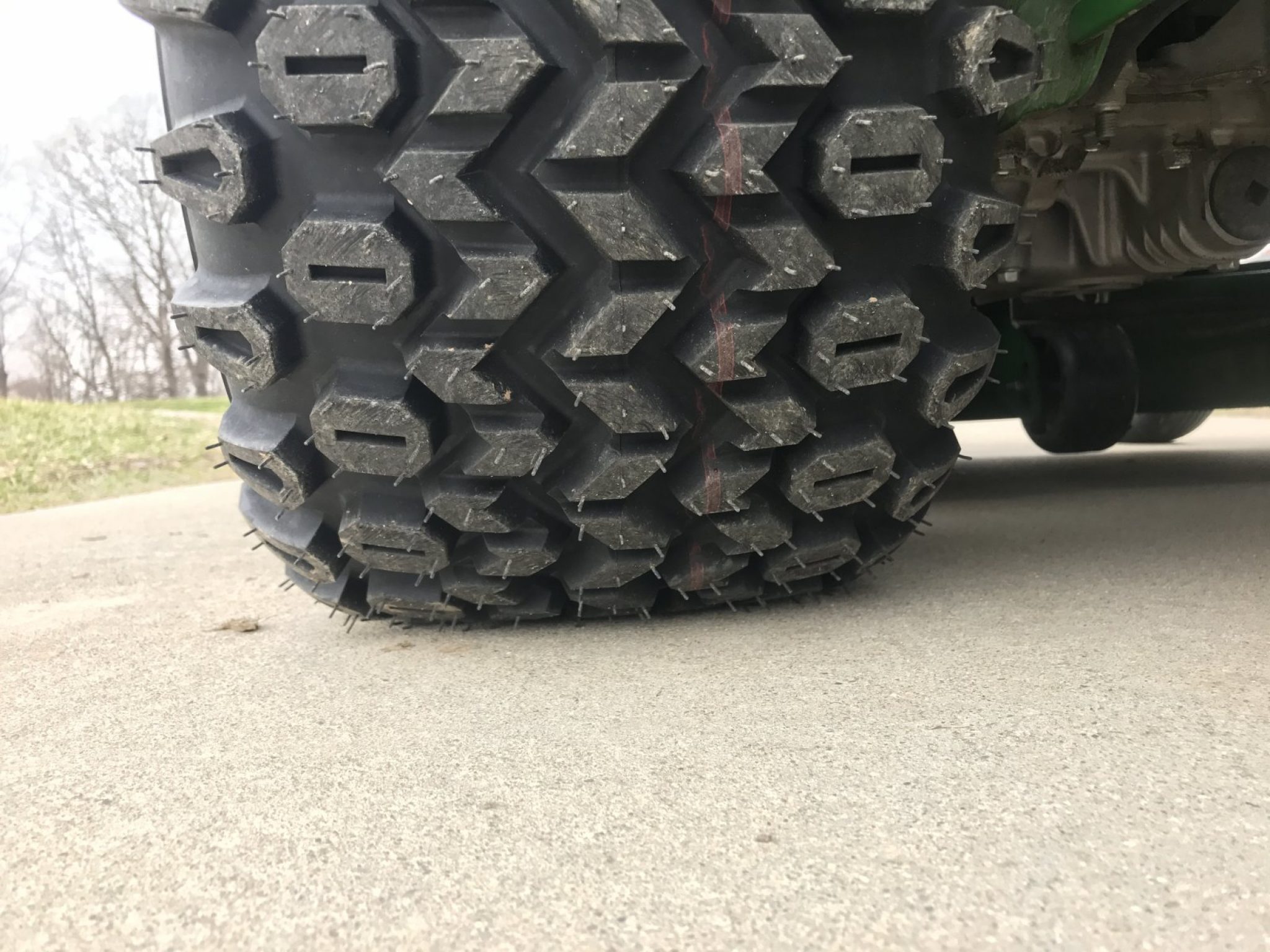 Best Zero Turn Tires For Hills