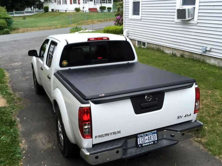 Nissan Frontier Fiberglass Bed Cover